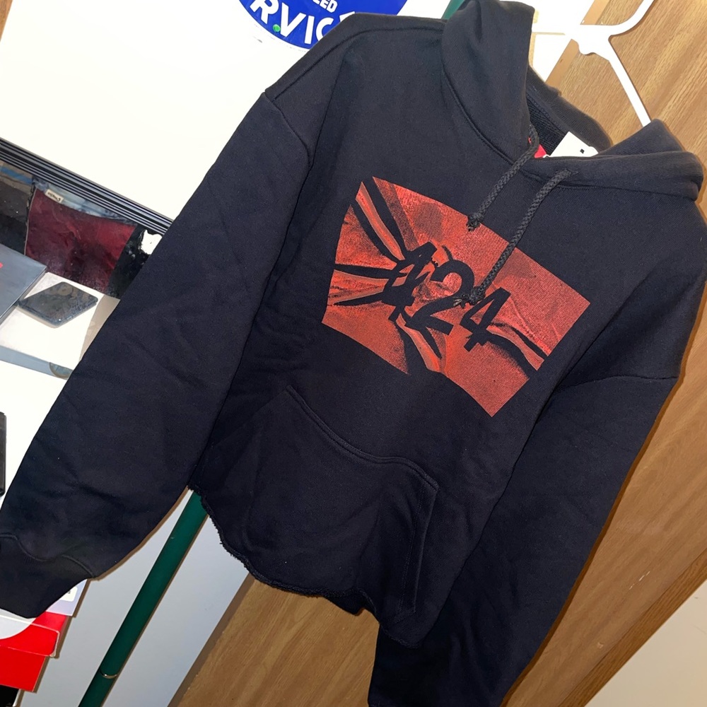 424 on Fairfax hoodie size M NWT